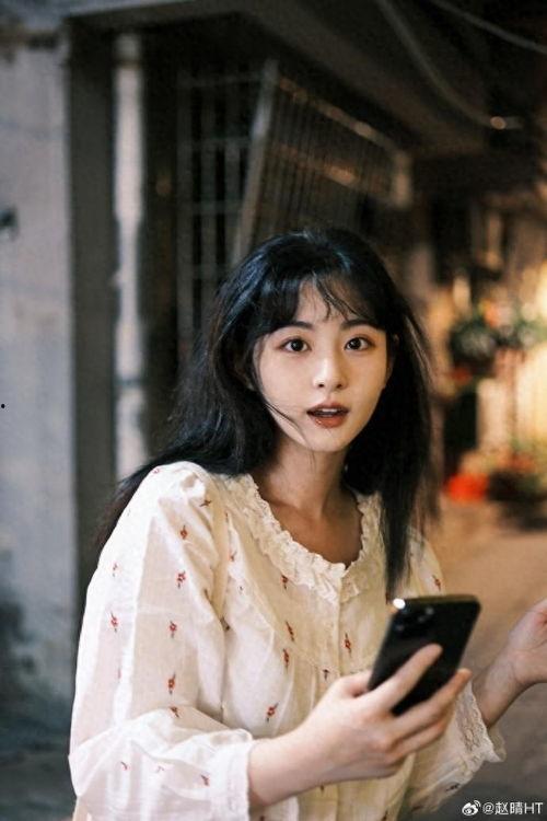 网红赵晴生日,岁月如歌，生日快乐！