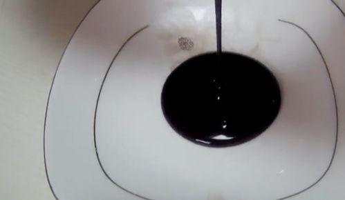 西安网红饭店吃毛笔,西安网红饭店毛笔创意料理探秘