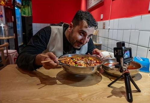 写美食的网红作家,探寻美食作家的美味世界