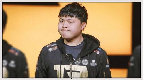 uzi吃瓜直播回放,揭秘电竞圈幕后故事